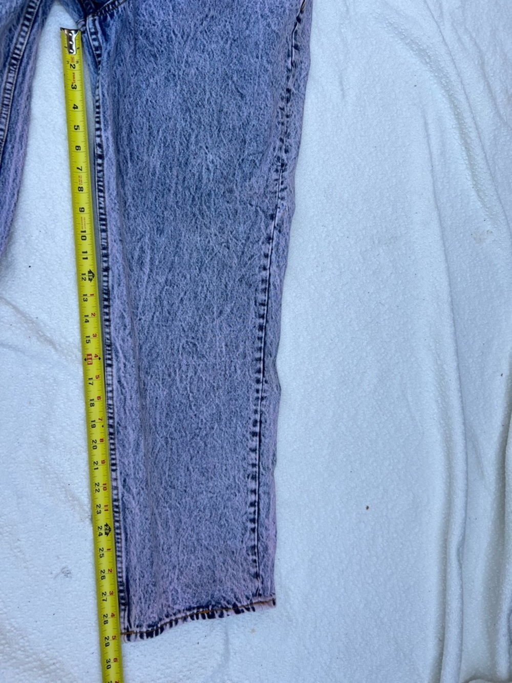 Teddy Fresh Acid Wash Straight Leg Jeans | Size 32 - Picture 9 of 11